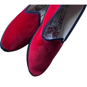 NEW CAYUMAS women's velvet loafers in red